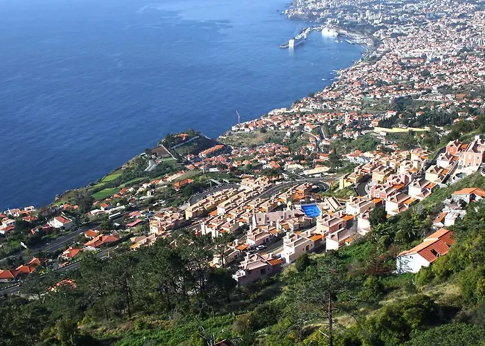 Prázdninový areál Balancal And Palheiro Village By Madeira