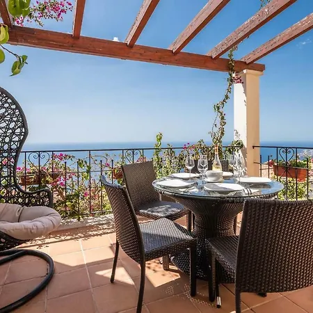 Tatil parkı Balancal And Palheiro Village By Madeira